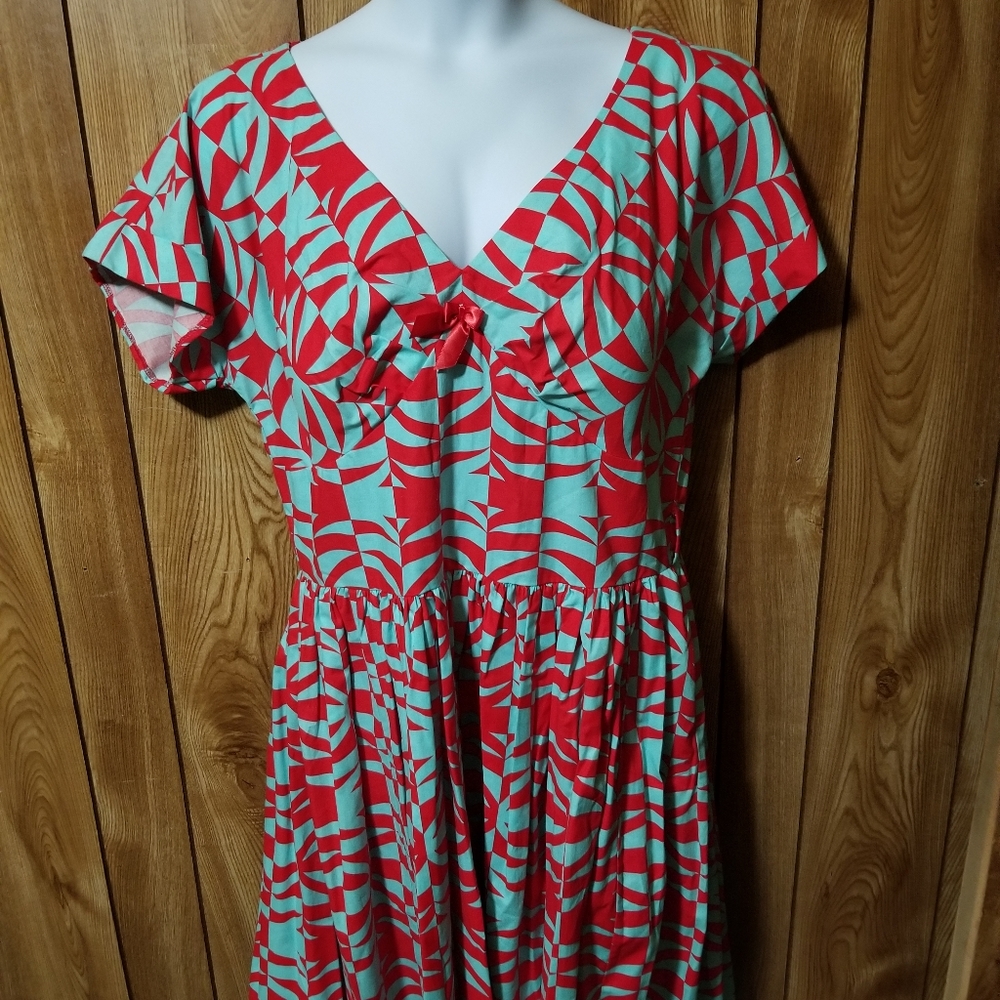 Bernie Dexter plus size dress